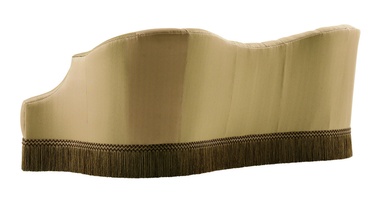 Scarlett Sofa shown with:Boxed bench seatButton tufted backBullionSilver&nbsp;nailhead frame trim