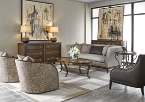 Comet Chair shown with:Cadence finishMottled Nailhead frame trim
