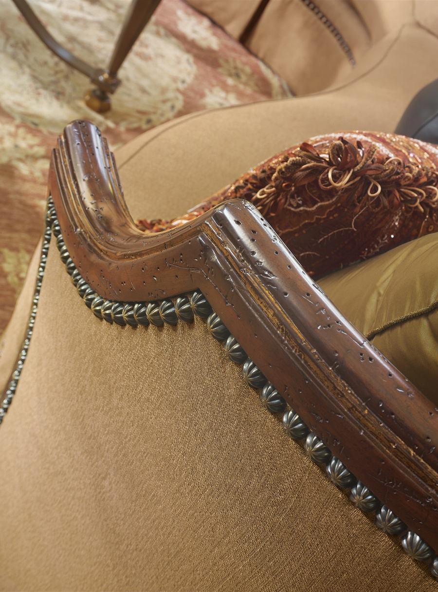 Isadora&nbsp;Sectional shown with:Boxed bench seatDeep skirtExposed hardwood frameBronze Star&nbsp;nailhead frame trim