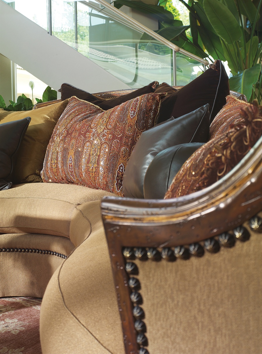 Isadora&nbsp;Sectional shown with:Boxed bench seatDeep skirtExposed hardwood frameBronze Star&nbsp;nailhead frame trim
