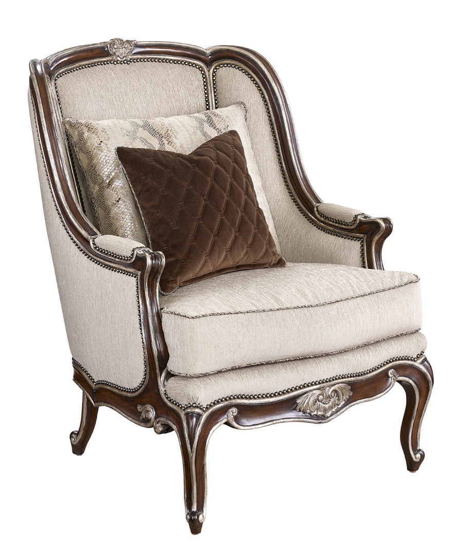 Marguerite&nbsp;Chair&nbsp;shown with:Boxed seat cushionBriar&nbsp;finishAged&nbsp;Silver Leaf finish trimAntique Brass&nbsp;nailhead frame trim