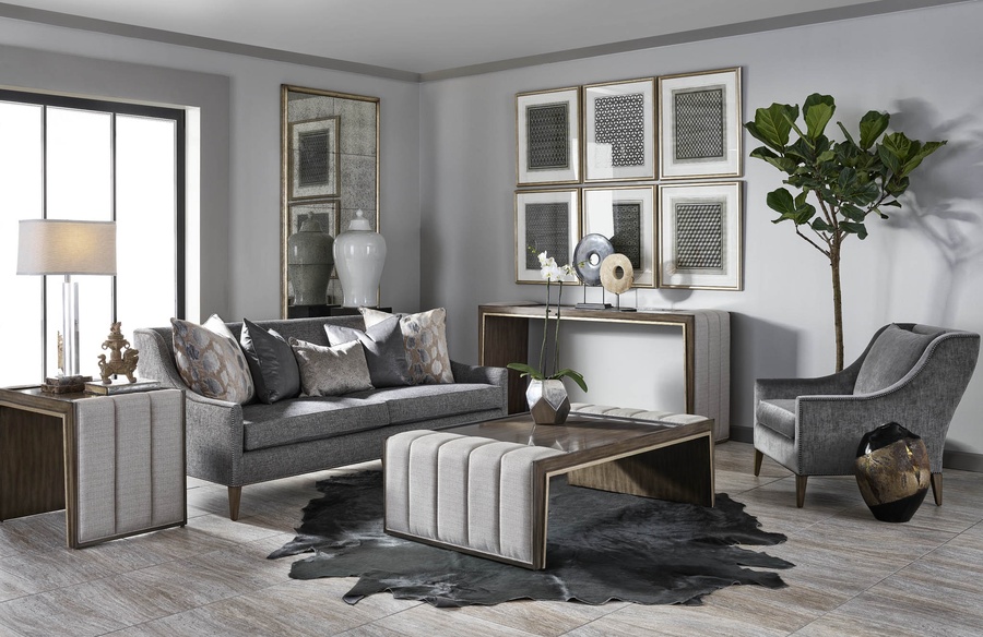 Cascade Console shown with:Latte finish with&nbsp;Aged&nbsp;Medici finish trimDiamond Tufted&nbsp;upholstery