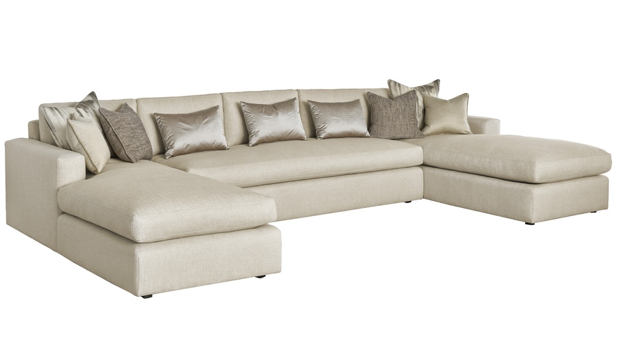 Playa Grande&nbsp;Sectional shown with:(2) PLG44S, (1) PLG70SBoxed&nbsp;bench seatBuilt-to-the-floor base