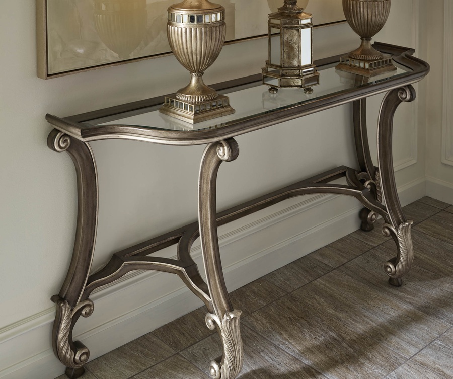 San Marino Console&nbsp;shown with:Latte&nbsp;finishVersailles&nbsp;finish trimInset clear glass top with beveled edge